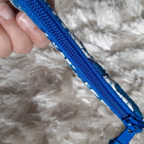 Vera Bradley coin purse - Picture 5 of 7